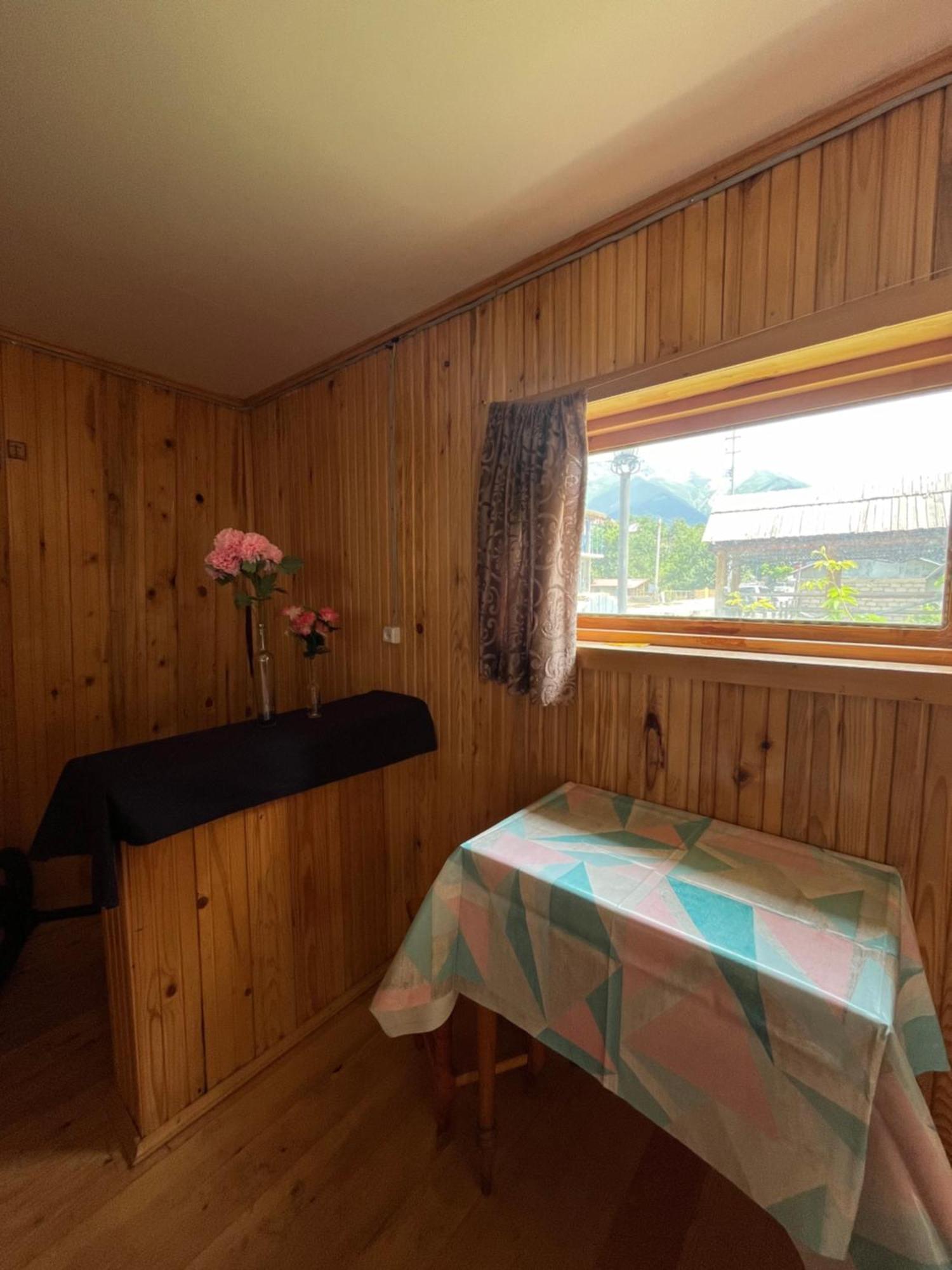 Вилла Wooden House Местия Экстерьер фото