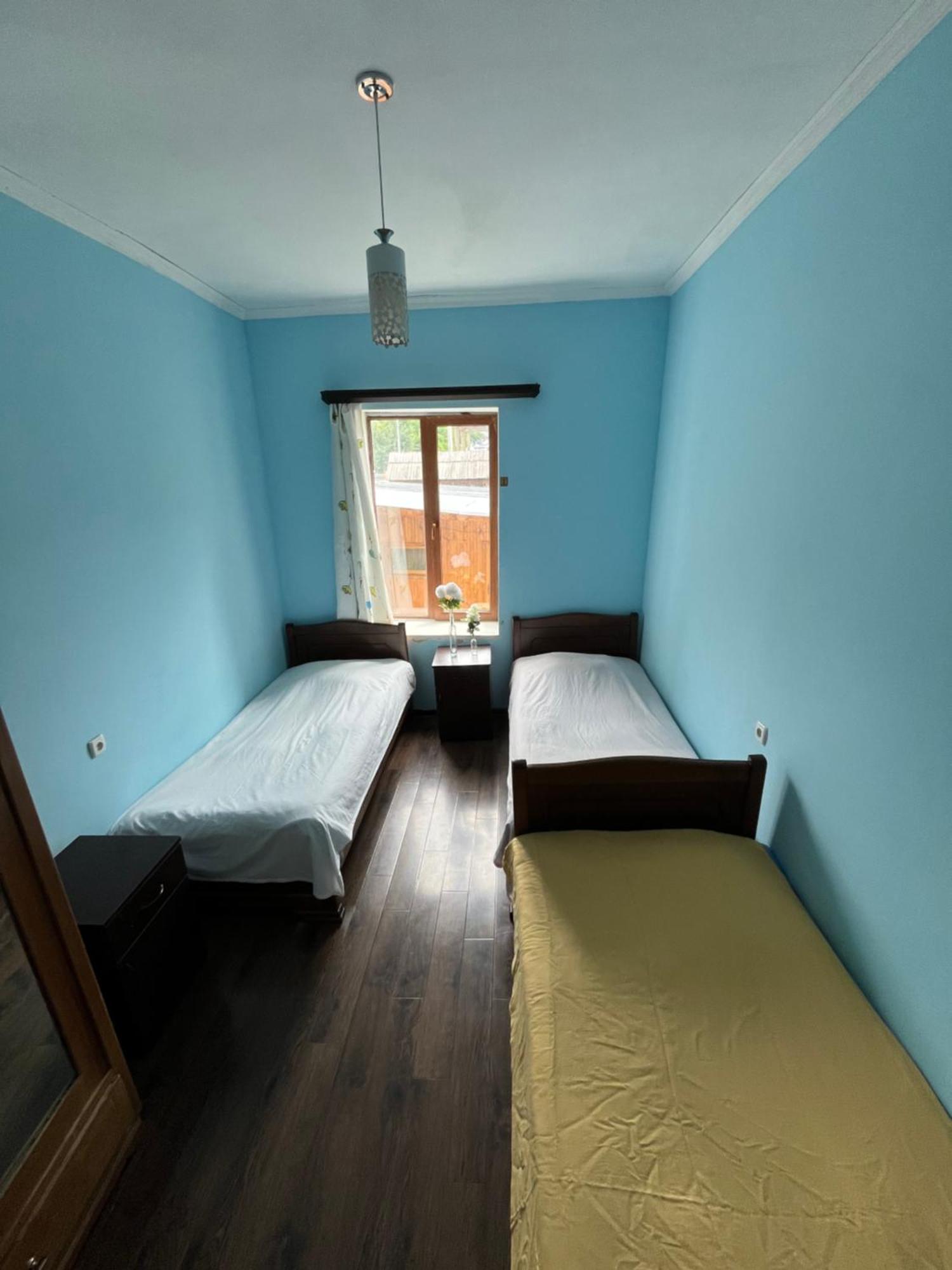 Вилла Wooden House Местия Экстерьер фото